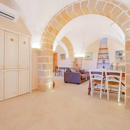 Luritu Luxury Pool By Hdsalento *